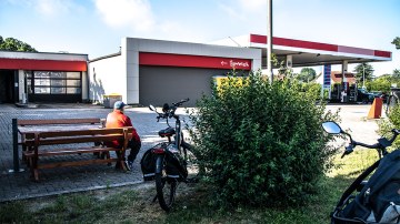Punto d’incontro per escursioni in bicicletta alla stazione di servizio di Treskow