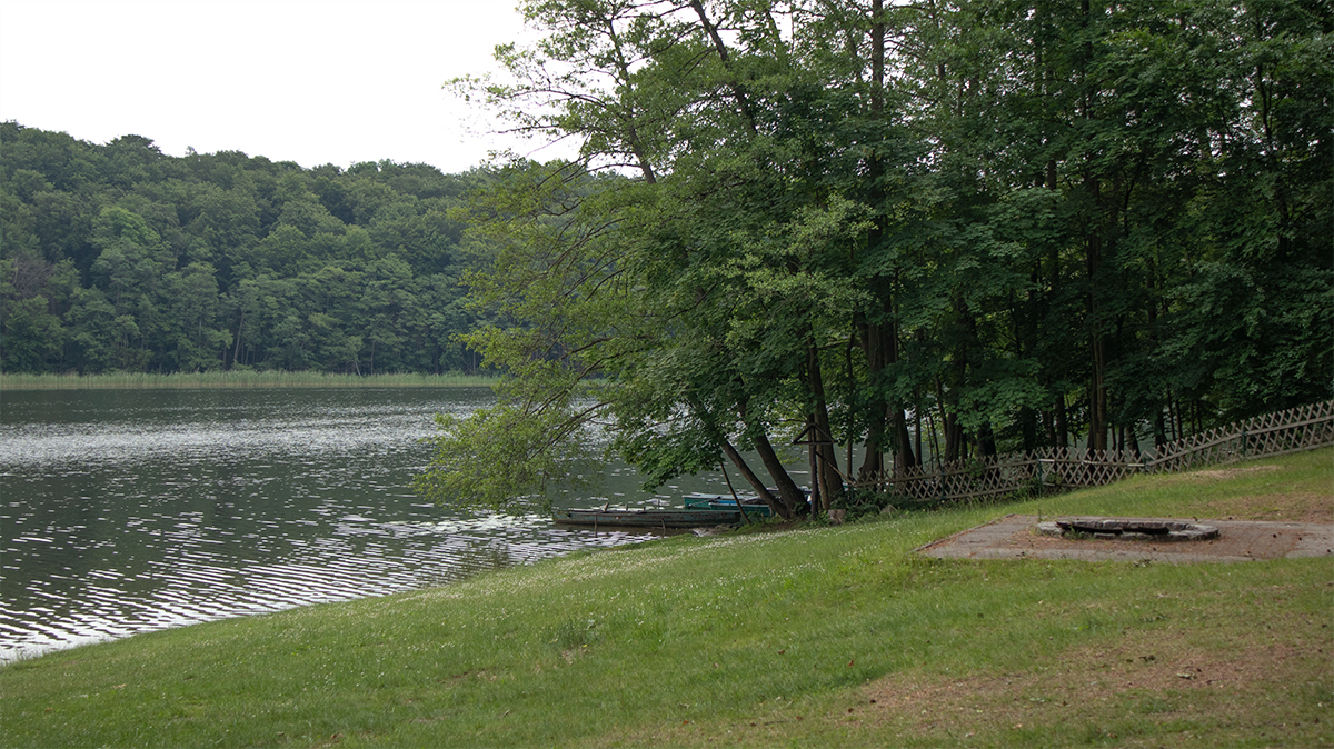 Freizeitangebote auf dem Campingplatz am Tornowsee bei 53.0188967, 12.8130083 mit Natururlaub, Spielmöglichkeiten und Aktivitäten in der Ruppiner Schweiz.